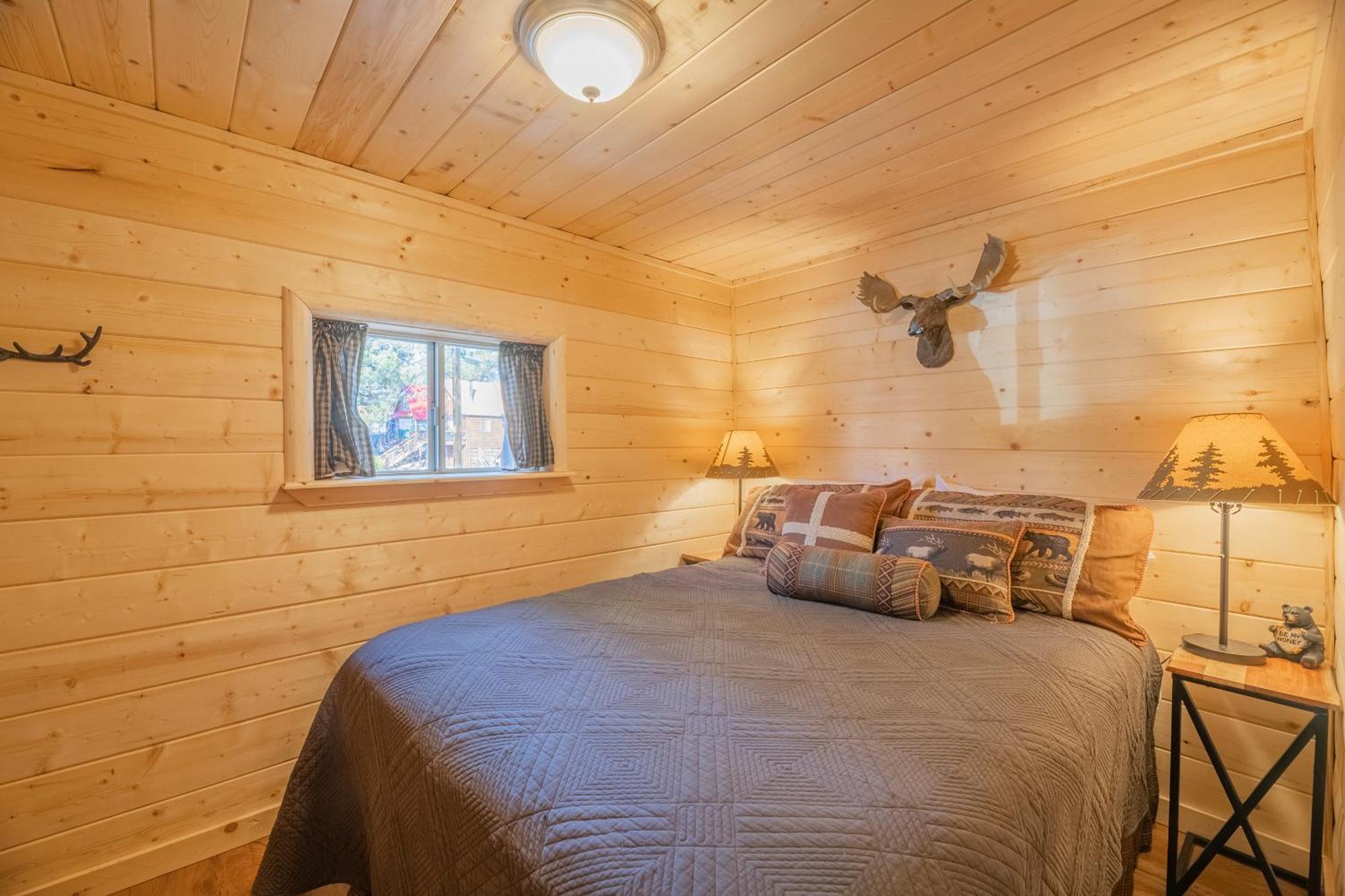 Beary Cozy Lodge - Close To The Lake, Village And More! Modern Aesthetics Meet Mountain Charm! Big Bear Lake Exterior photo